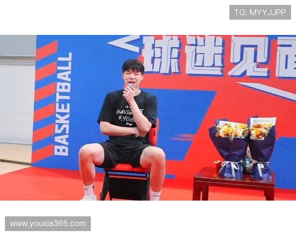杨瀚森:CBA重视身体对抗 NBA侧重转换进攻节奏和快速反击 杨瀚森:CBA重视身体对抗 NBA侧重转换进攻节奏和快速反击